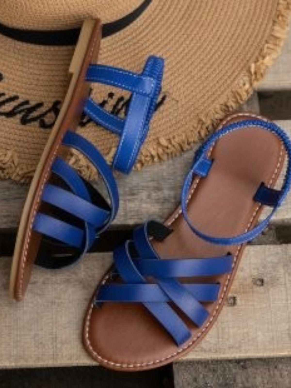 Mackenna - Sandali Romani con Fasce Elastiche Incrociate