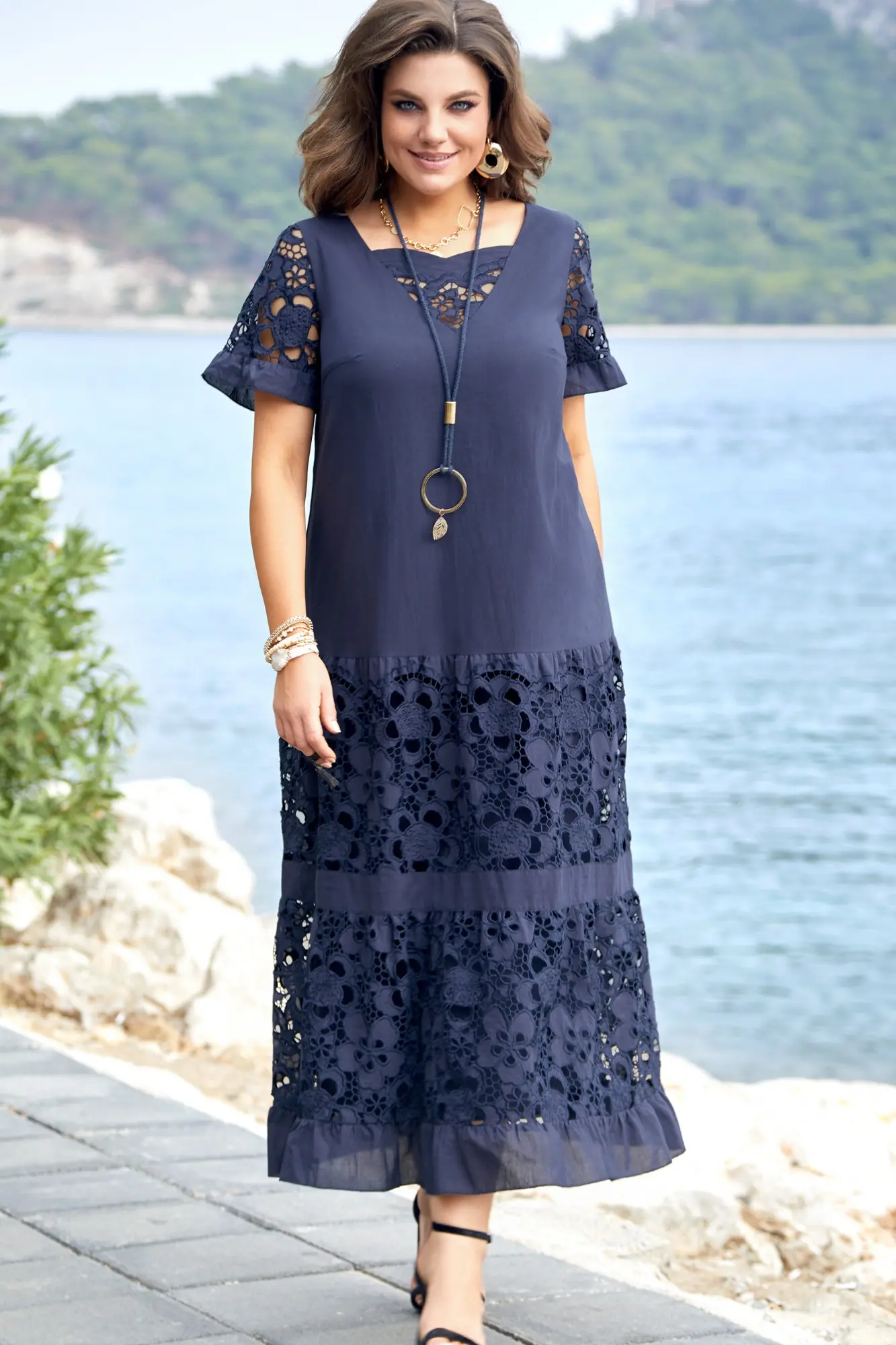 Delilah - Vestito che Copre la Pancia (Disponibile in Taglie Forti)