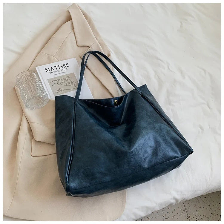 Adeline - Borsa a Spalla La Perfetta Fusione di Stile e Funzionalità