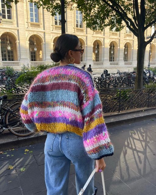 Eleni - Suéter de crochet colorido