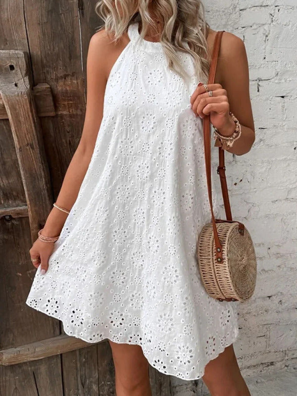 Georgia - Robe courte à œillets avec encolure dos-nu et motif floral