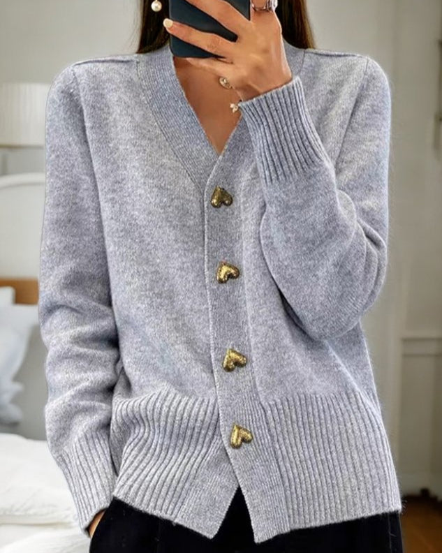 Remy - Cardigan in maglia con bottoni a forma di cuore