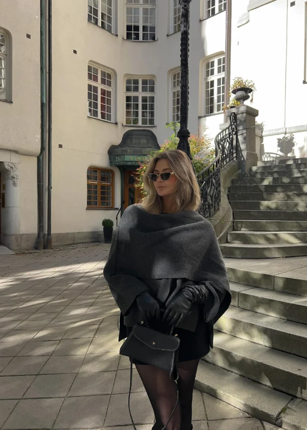 Vivian - Manteau Cape de Luxe