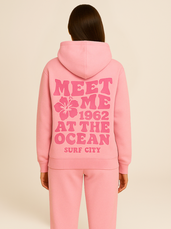 Mila - Tuta Oversize Comoda con Stampa Surf City sul Retro