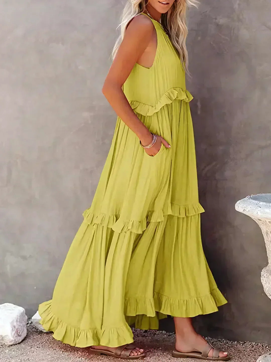 Clara - Vestito Halter con Volant e Tasche