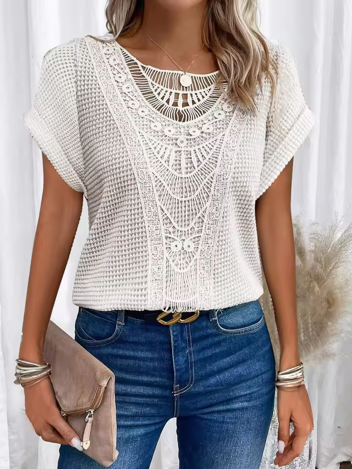 Lexi - Top con dettagli in pizzo intricati
