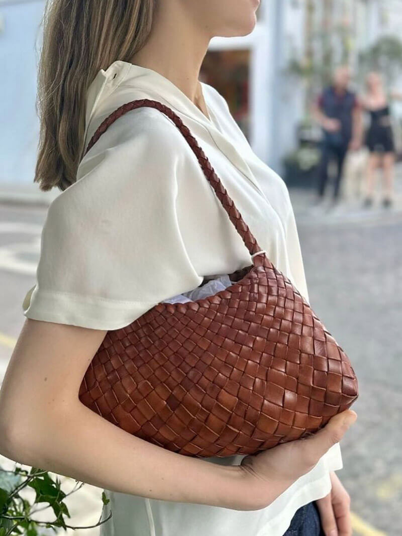 Aira - Bolso trenzado de cuero sintético