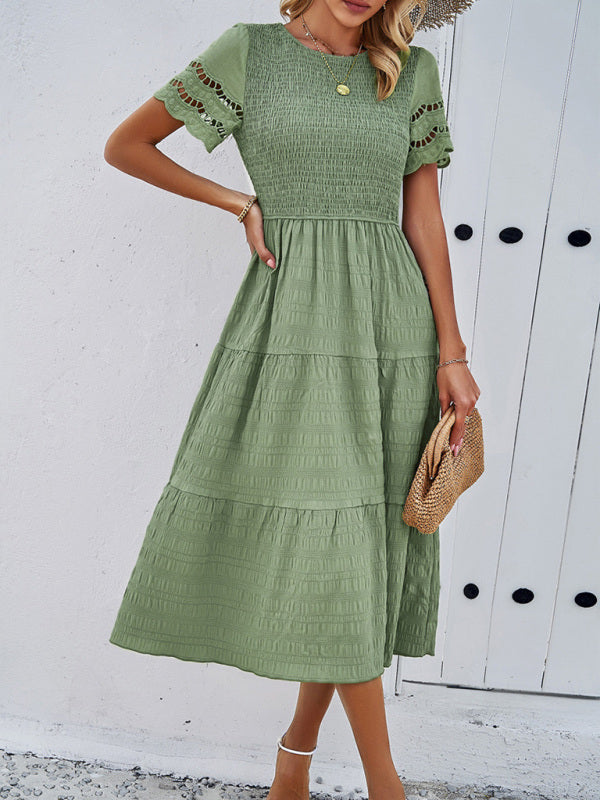 Alia - Vestito midi con corpetto arricciato e maniche in pizzo traforato