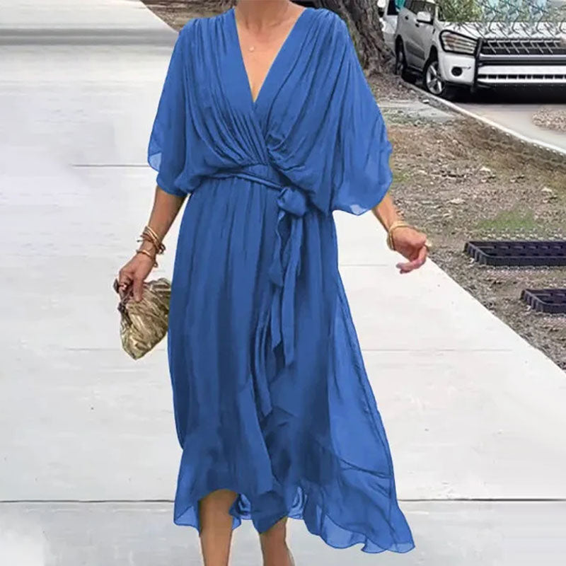 Daphne - Elegante abito lungo taglie comode con scollo a V